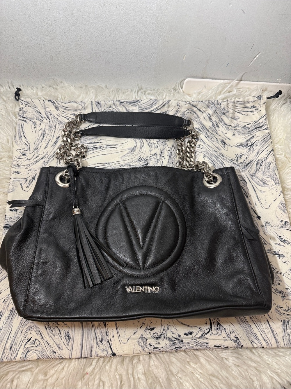 Valentino by Mario Valentino black leather shoulder bag size large